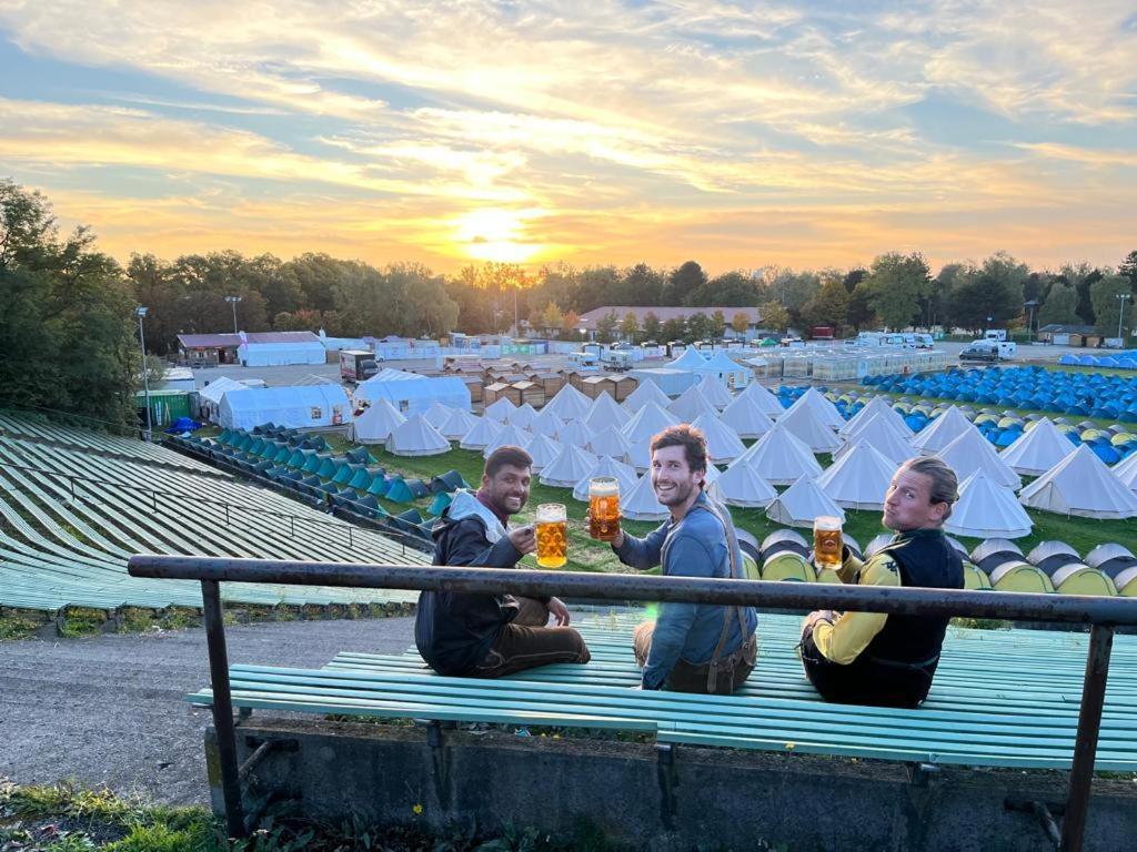 慕尼黑 Festanation Oktoberfest Camp #2酒店 外观 照片